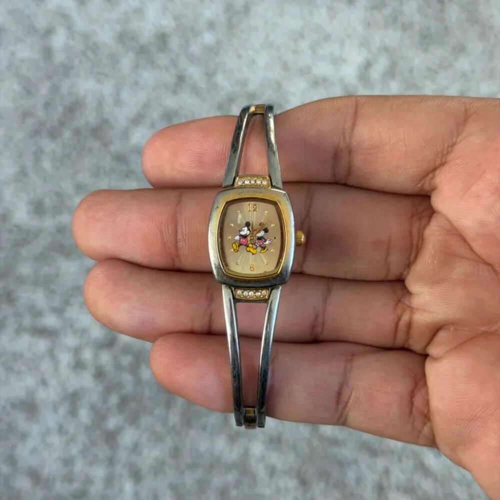 Vintage Disney Mickey Minnie Mouse Bangle Watch MU2414 SII Seiko Two-Tone